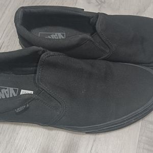 Vans shoes slip on,size 12